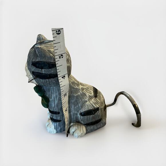 Vintage Resin Collections Cat With Swirl Tail And Bow Tie Gray And Black 6 Inch - Picture 6 of 7